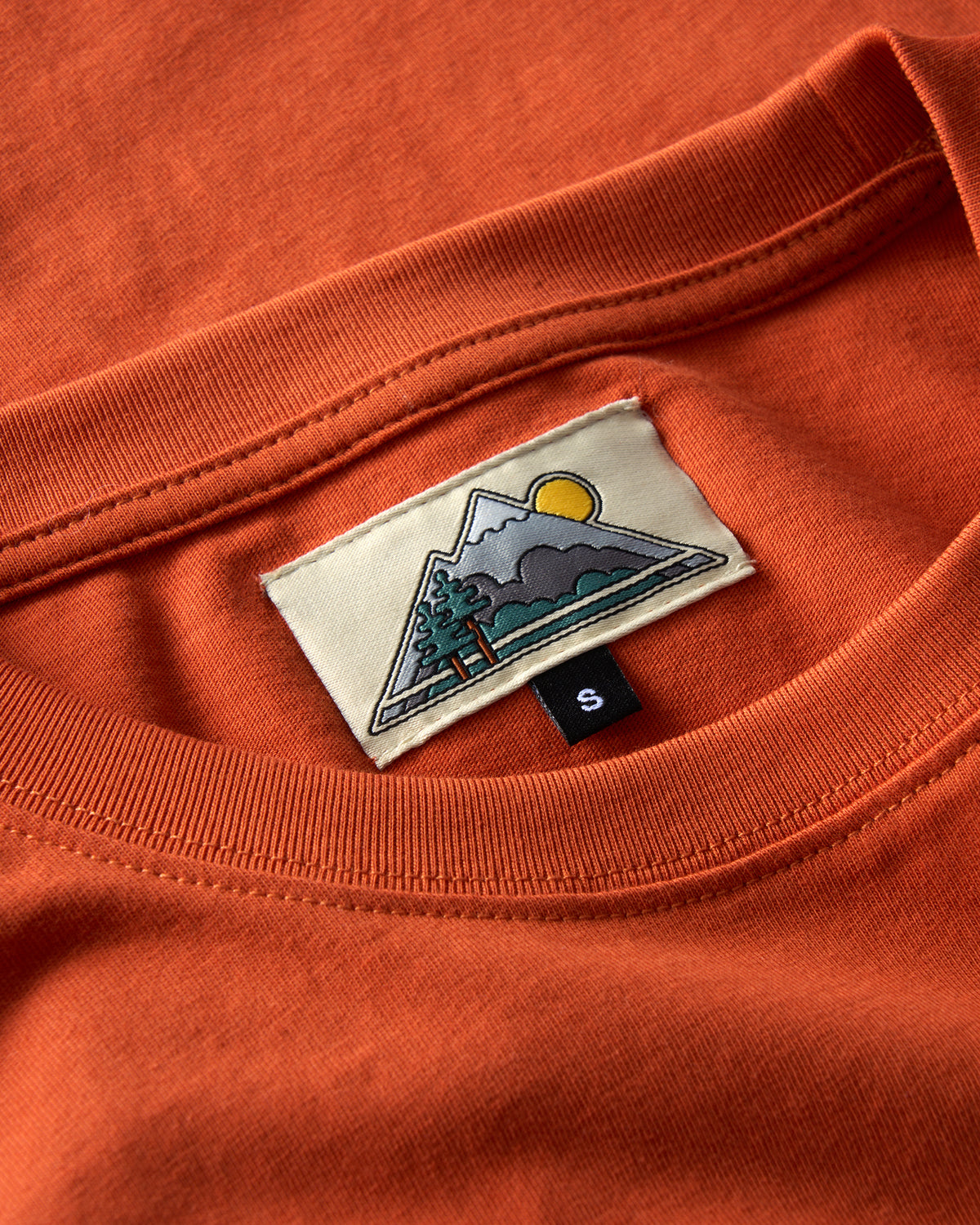 RV 26 T-Shirt - Dark Orange